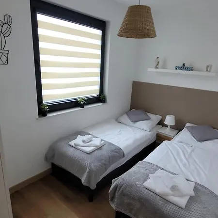 Baltycka Oaza - Z Ogrodkiem, Basen, Sauna, Jacuzzi * Jastrzębia Góra