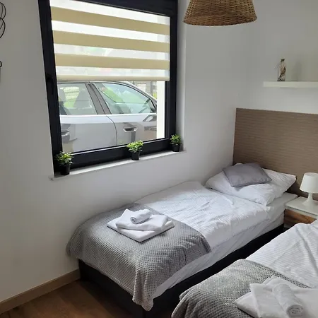 Appartement Baltycka Oaza - Z Ogrodkiem, Basen, Sauna, Jacuzzi