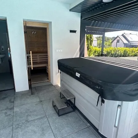 Appartement Baltycka Oaza - Z Ogrodkiem, Basen, Sauna, Jacuzzi